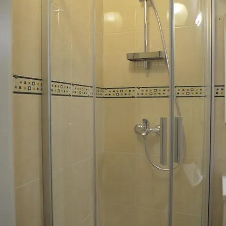 Kiki's Haven By Kristonia Apartman *