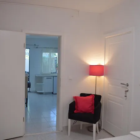 Kiki's Haven By Kristonia * Hvar Town