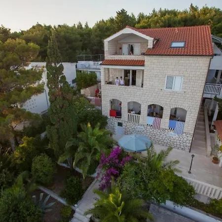 Apartman Kiki's Haven By Kristonia *